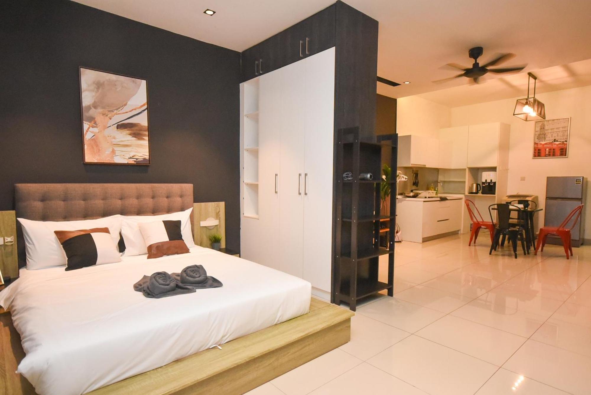 Twin Galaxy Suite By Nest Home Johor Bahru Eksteriør billede